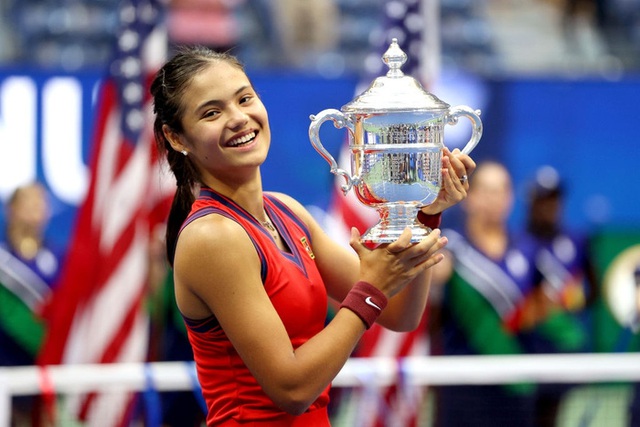 Nữ tay vợt tuổi teen xinh đẹp vô địch US Open, ẵm khoản tiền thưởng cực khủng - Ảnh 3.