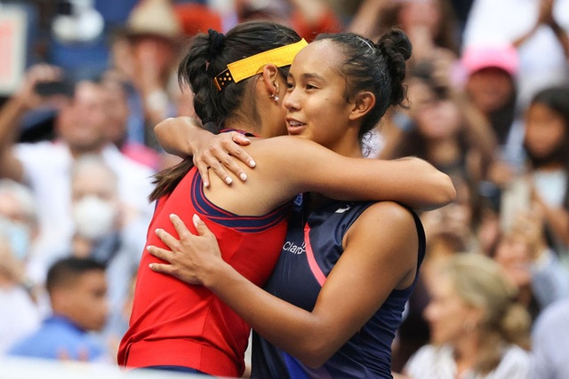Nữ tay vợt tuổi teen xinh đẹp vô địch US Open, ẵm khoản tiền thưởng cực khủng - Ảnh 8.