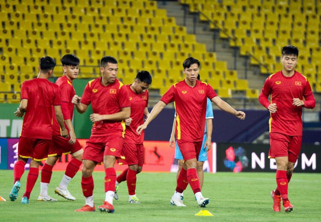 Chuyên gia Phan Anh Tú: Tuyển Việt Nam ưu tiên chơi phòng ngự phản công, chờ tân binh bùng nổ - Ảnh 3.