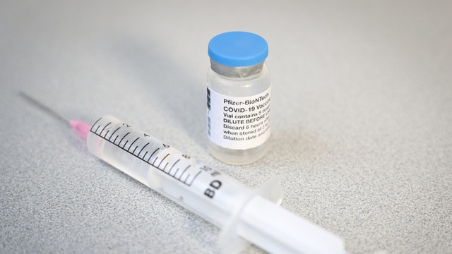 Vắc-xin Pfizer an toàn với trẻ 5-11 tuổi, đang tiếp tục thử nghiệm trên trẻ sơ sinh 6 tháng đến 5 tuổi - Ảnh 3.