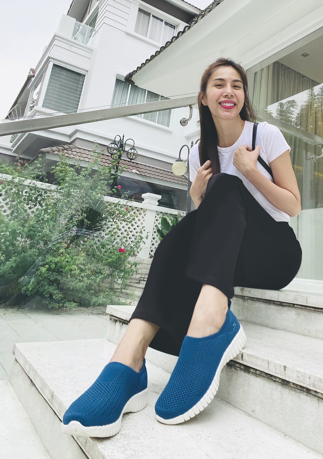  Thủy Tiên bị tố nợ tiền bảo vệ 18 tháng chưa trả, mặc cả phí dịch vụ dù khoe chồng cho 40 tỷ tiêu vặt - Ảnh 1.