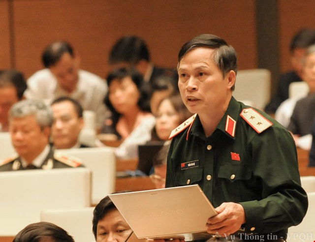 Trung tướng phân tích về vụ đề nghị hủy án ly hôn của vợ chồng Trung Nguyên - Ảnh 1.