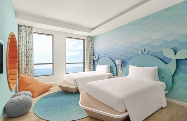 Khai trương khách sạn Holiday Inn Resort đầu tiên tại Việt Nam - Ảnh 2.