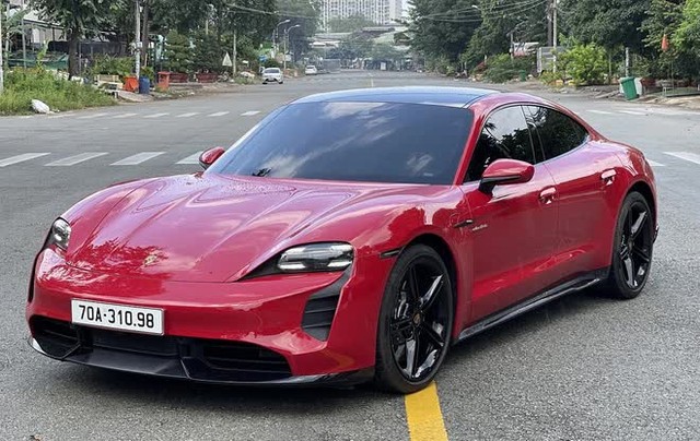 Vừa nộp trước bạ gần 300 triệu đồng, chủ xe Tesla Model 3 tại Việt Nam ngậm ngùi khi biết tin sắp miễn 100% trước bạ - Ảnh 4.
