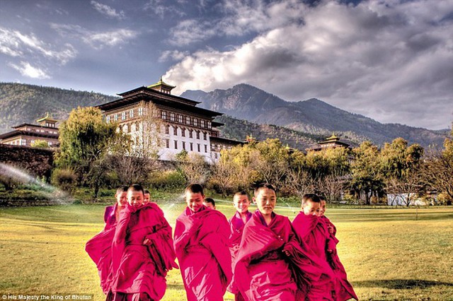 Ứng dụng nhắc nhở về cái chết 5 lần/ngày: Liệu có hạnh phúc như người Bhutan?  - Ảnh 4.