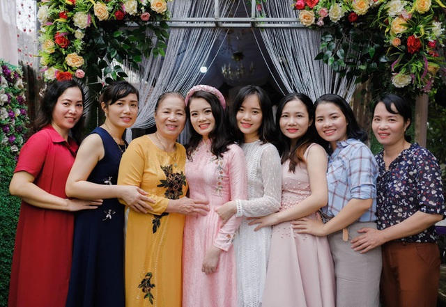 Hot nhất MXH lúc này: Dân mạng Nghệ An - Hà Tĩnh thi nhau giành kỷ lục sinh nhiều con gái nhất, 1 gia đình có 12 công chúa đang dẫn đầu cuộc đua - Ảnh 2.