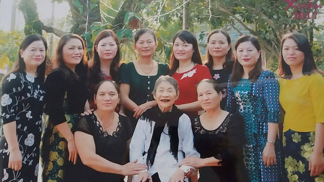 Hot nhất MXH lúc này: Dân mạng Nghệ An - Hà Tĩnh thi nhau giành kỷ lục sinh nhiều con gái nhất, 1 gia đình có 12 công chúa đang dẫn đầu cuộc đua - Ảnh 5.