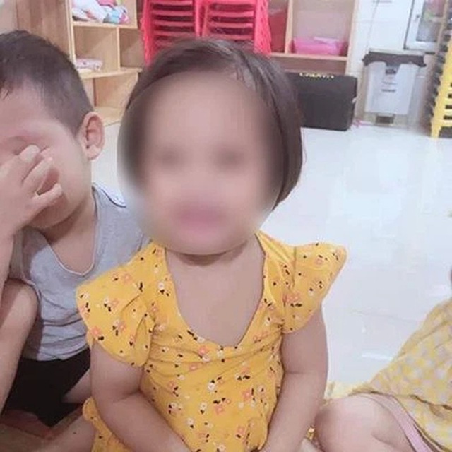 Vụ bé gái 3 tuổi ở Hà Nội: Nguyễn Trung Huyên khai luôn yêu thương con gái người tình nhưng lại xuống tay độc ác tới 4 lần, đóng 9 chiếc đinh vào đầu bé - Ảnh 2.