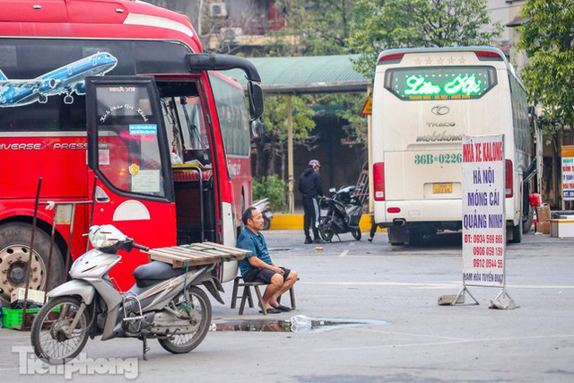 Hà Nội: Cận Tết nhiều xe xuất bến chỉ 2-3 khách - Ảnh 11.