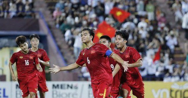 Báo Thái Lan cay đắng thừa nhận sự thất thế của bóng đá trẻ nước nhà