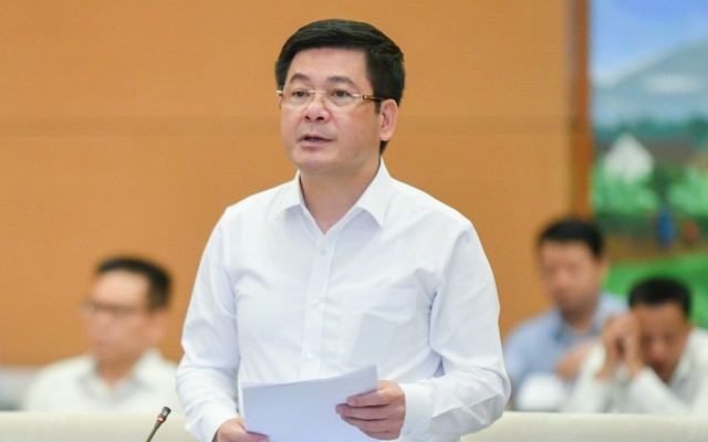 Bộ trưởng Công thương Nguyễn Hồng Diên
