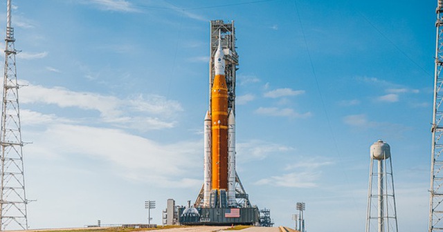 Tên lửa SLS thuộc sứ mệnh Artemis I - Ảnh: NASA