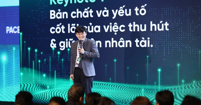 Ông Vũ Đức Trí Thể phát biểu tại sự kiện HR Tech Conference 2022 hôm 3/11.