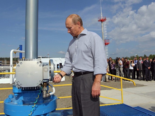 Tổng thống Putin đang nắm trong tay vũ khí cực kỳ lợi hại, tự tin chống lại cả thế giới: Dầu mỏ - Ảnh 3.