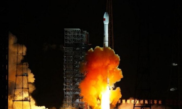 Nhà thiên văn học thừa nhận lẫn, nói mảnh vỡ tên lửa Trung Quốc chứ không phải của SpaceX sắp đâm vào Mặt Trăng - Ảnh 2.