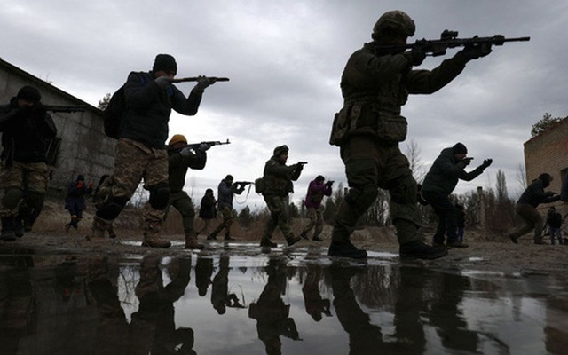 Kinh tế thế giới gánh chịu những hậu quả nặng nề như thế nào khi Nga mở chiến dịch quân sự ở Ukraine?