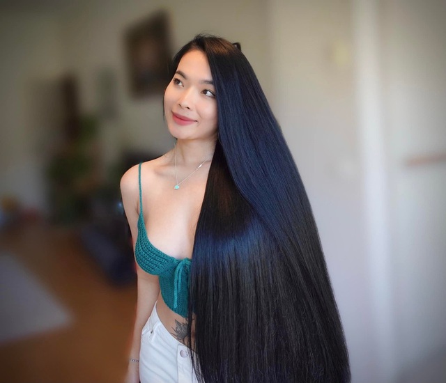 “Công chúa tóc mây” phiên bản Việt sở hữu mái tóc 100cm, khoe ảnh 10 năm trước gây bất ngờ - Ảnh 3.