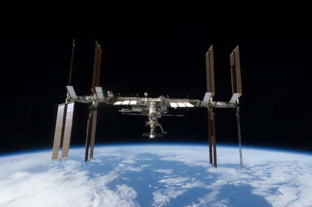  Số phận trạm ISS rơi vào vòng xoáy trừng phạt Mỹ - Nga  - Ảnh 1.