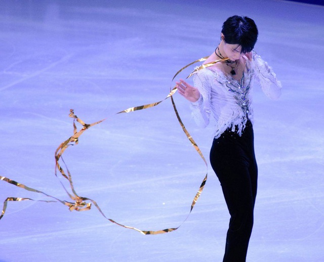 Hoàng tử trượt băng Olympic với thần thái tiên tử, đến mức thất bại vẫn gây bão toàn mạng - Ảnh 5.