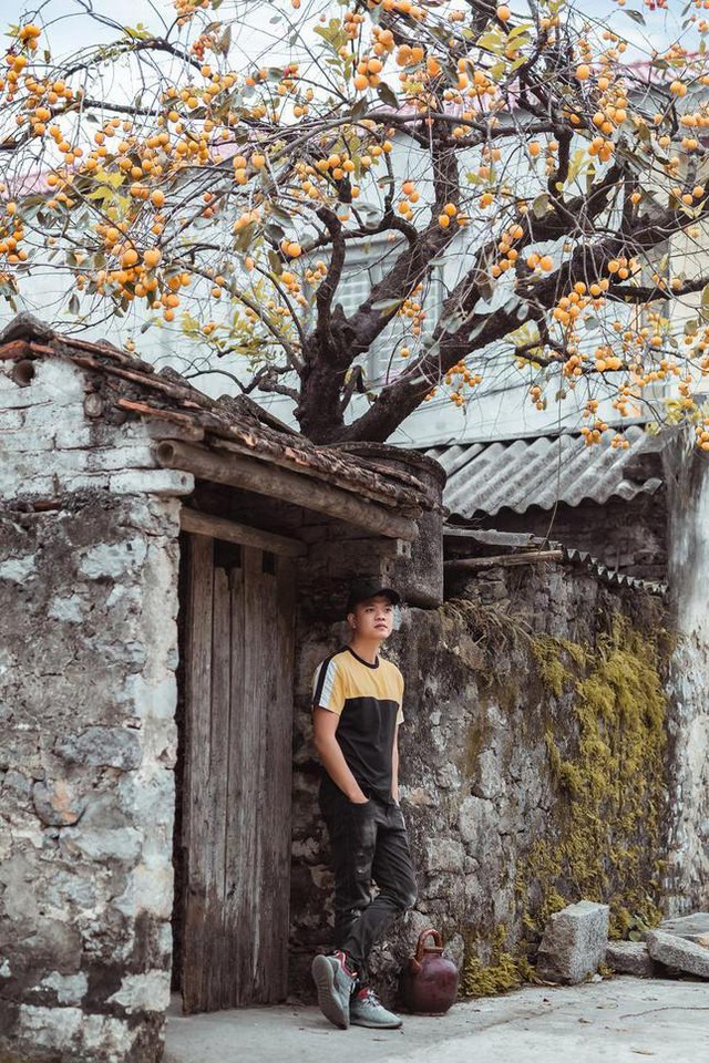 Trào lưu chụp ảnh phong cách Tây Tạng ở Sa Pa gây tranh cãi, đẹp mê ly nhưng lợi bất cập hại “tại sao ở Việt Nam mà cứ muốn lai nước ngoài?” - Ảnh 7. Trào lưu chụp ảnh phong cách Tây Tạng ở Sa Pa gây tranh cãi, đẹp mê ly nhưng lợi bất cập hại “tại sao ở Việt Nam mà cứ muốn lai nước ngoài?” - Ảnh 7.