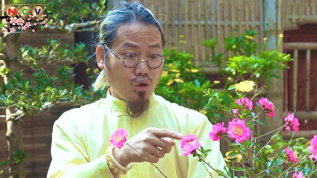 Vợ đẻ 5 đứa con, sở hữu biệt phủ rộng 1000 m2, danh hài đất Bắc vẫn than nhà nghèo đông con - Ảnh 1.