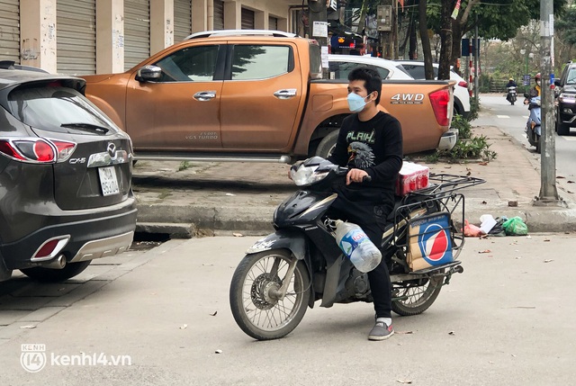  Hà Nội: Nhiều cây xăng hết hàng trước giờ điều chỉnh giá, người dân bức xúc tố chủ cây xăng om hàng - Ảnh 8.