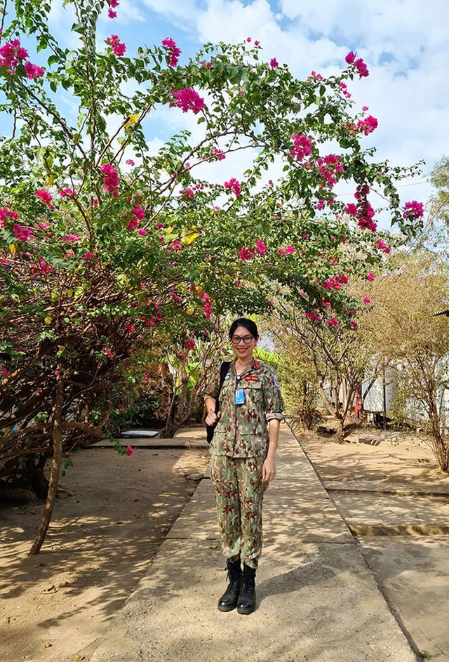  Làm nhiệm vụ đặc biệt ở châu Phi, cô gái Việt khiến quân đội nước bạn nể sau một thử thách - Ảnh 14.