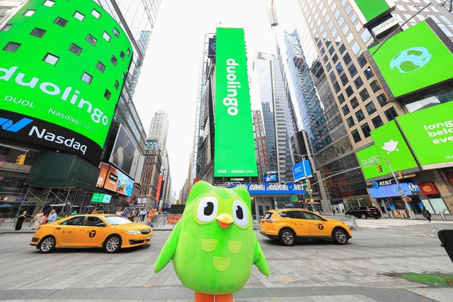 Giải mã Duolingo - Đế chế học ngoại ngữ online tỷ đô: Không bỏ xu nào làm marketing, vẫn kiếm 250 triệu USD trong năm 2021 - Ảnh 1.