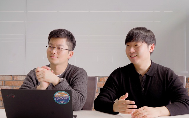 Hai nhà đồng sáng lập của Ringle: Seunghun Lee (trái) & Sungpah Lee.