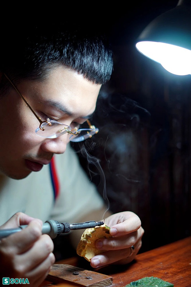   From satisfying personal needs, the guy creates diamond jewelry for his teeth, selling 400 million/set - Photo 2.