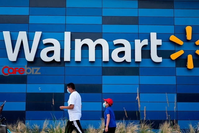 Vua bán lẻ của Mỹ, CEO Walmart chia sẻ 10 nguyên tắc hàng đầu của các doanh nhân bất bại: Hãy tiết kiệm giúp khách hàng từng đồng tiền lẻ - Ảnh 1.