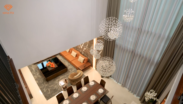 Chi 45 tỷ xây căn biệt thự gỗ óc chó 260m2 lớn nhất khu Park City chỉ để dành cho… cô giúp việc - Ảnh 8. Chi 45 tỷ xây căn biệt thự gỗ óc chó 260m2 lớn nhất khu Park City chỉ để dành cho… cô giúp việc - Ảnh 8.