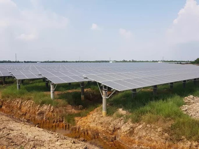 Phát hiện hàng loạt vi phạm trong phát triển điện mặt trời - Ảnh 1. Phát hiện hàng loạt vi phạm trong phát triển điện mặt trời - Ảnh 1.