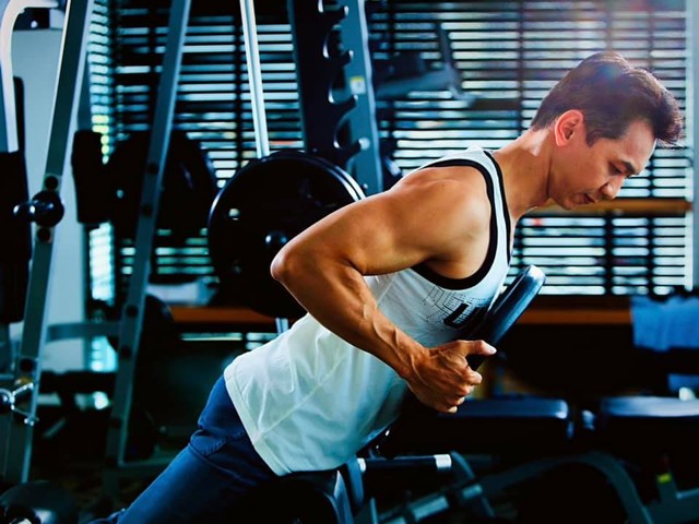 Continuously showing off his burning body on social media, ACB President Tran Hung Huy deserves to be a master of martial arts and martial arts! - Photo 4. Continuously showing off his burning body on social media, ACB President Tran Hung Huy deserves to be a master of martial arts and martial arts! - Photo 4.