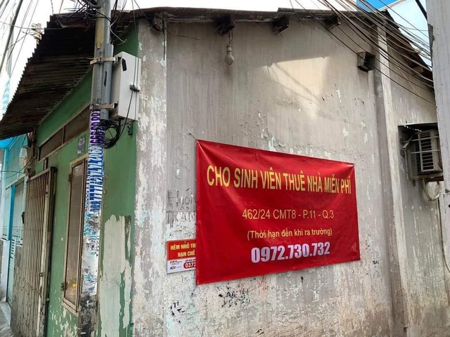  Thợ cắt tóc Sài Gòn hào hiệp nhường nhà cho sinh viên ở miễn phí, mở tiệm tóc giá 2k - Ảnh 1.