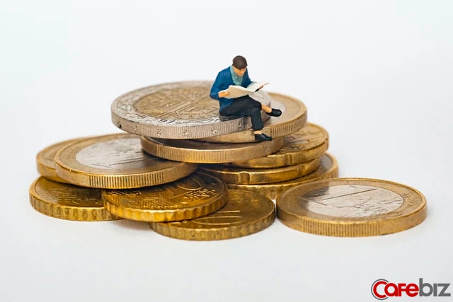 Người đàn ông làm việc 30 năm, tiết kiệm được 20 tỷ đồng: Tiết kiệm là bước đầu tiên trở nên giàu có, không tiền tất cả đều vô nghĩa! - Ảnh 1. Người đàn ông làm việc 30 năm, tiết kiệm được 20 tỷ đồng: Tiết kiệm là bước đầu tiên trở nên giàu có, không tiền tất cả đều vô nghĩa! - Ảnh 1.
