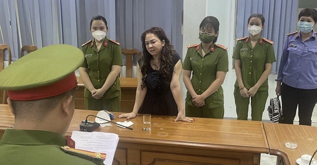  Công an TP.HCM mời nhà báo Hàn Ni lên làm việc sau khi Nguyễn Phương Hằng bị bắt - Ảnh 2.