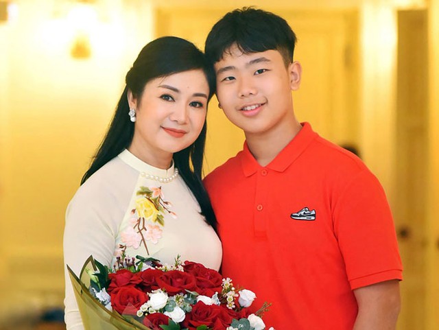  Đại mỹ nhân phim Việt khiến chim sa, cá lặn, triệu người ngẩn ngơ giờ ra sao? - Ảnh 9.