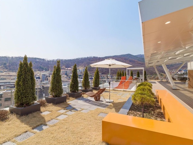 Mục sở thị căn penthouse 100 tỷ lộng lẫy Hyun Bin tậu mừng tân hôn: Không hổ danh tài phiệt bất động sản yêu chiều vợ! - Ảnh 7. Mục sở thị căn penthouse 100 tỷ lộng lẫy Hyun Bin tậu mừng tân hôn: Không hổ danh tài phiệt bất động sản yêu chiều vợ! - Ảnh 7.