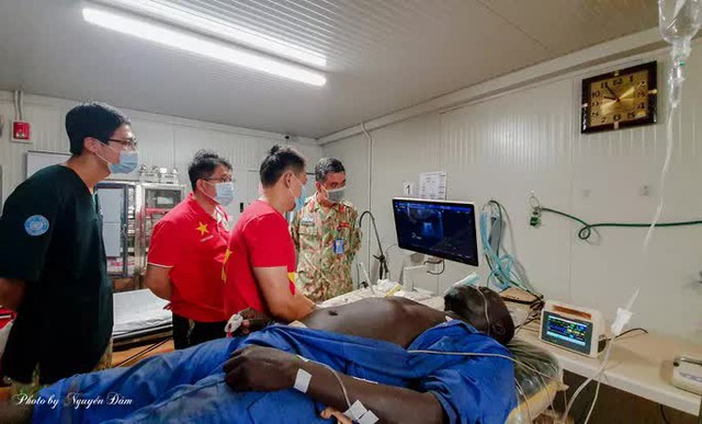 Bác sĩ quân y Việt Nam xử trí ca đột quỵ não cho nhân viên Liên Hiệp Quốc - Ảnh 2.