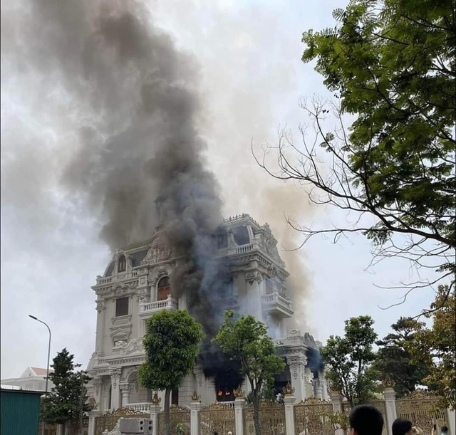   From the fire of Quang Ninh castle, wooden houses need to pay attention and immediately equip these things - Photo 1.