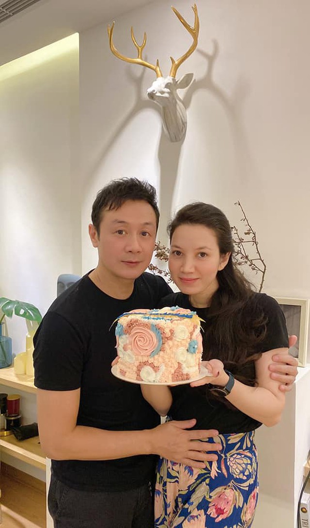  MC Anh Tuấn: Con trai đa tài của cố GS âm nhạc Vũ Hướng, từ bỏ tất cả để vào VTV và cuộc sống đáng mơ sau sự nghiệp rực rỡ - Ảnh 6.