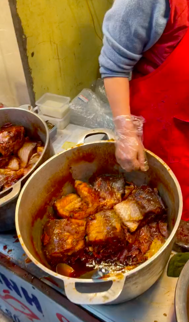   Controversy over 300k braised fish in Hanoi's 