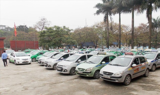 Hơn 7.000 xe taxi Hà Nội dừng hoạt động - Ảnh 1.