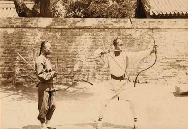   How brave were archers of the Qing Dynasty?  The last photo is far from the movie - Photo 5.