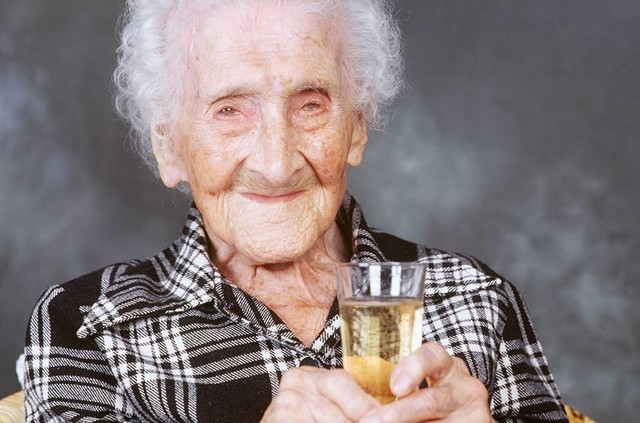 Ruột khỏe quyết định tuổi thọ: Tiết lộ 7 thức uống bình dân giúp làm sạch ruột, tuổi thọ chắc chắn được kéo dài - Ảnh 2.