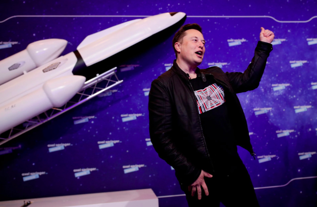 Sau thương vụ tỷ đô, mua đứt Twitter, ngẫm lại cách ‘dị nhân’ Elon Musk kiếm và tiêu tiền: Chính là điểm mấu chốt tạo nên khác biệt giàu - nghèo! - Ảnh 2.