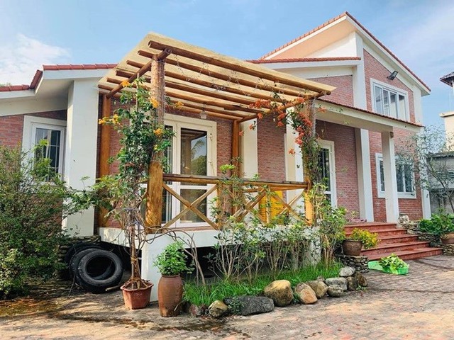 (mai) 2 căn nhà rộng thênh thang của diễn viên Hồng Đăng: 1 căn 3 mặt tiền ngay trung tâm Hà Nội, 1 căn nhà vườn hơn 1.300 m2 ở ngoại thành thủ đô - Ảnh 5.
