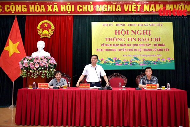 Hà Nội: Phố đi bộ Thành cổ Sơn Tây đã sẵn sàng đón khách - Ảnh 1.