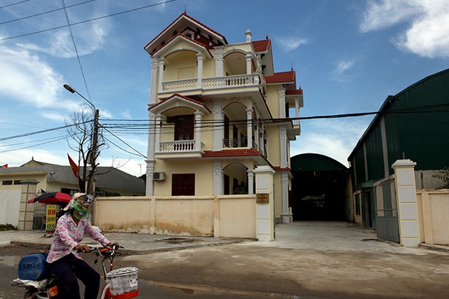 Những ngôi làng bỗng chốc biến hết thành đại gia, xây nhà lầu, biệt thự, cuộc sống thay đổi nhờ các công việc lạ đến khó tin - Ảnh 17.